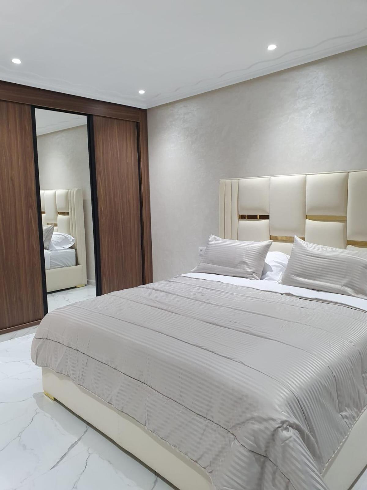 Le Select Appartement الناظور المظهر الخارجي الصورة